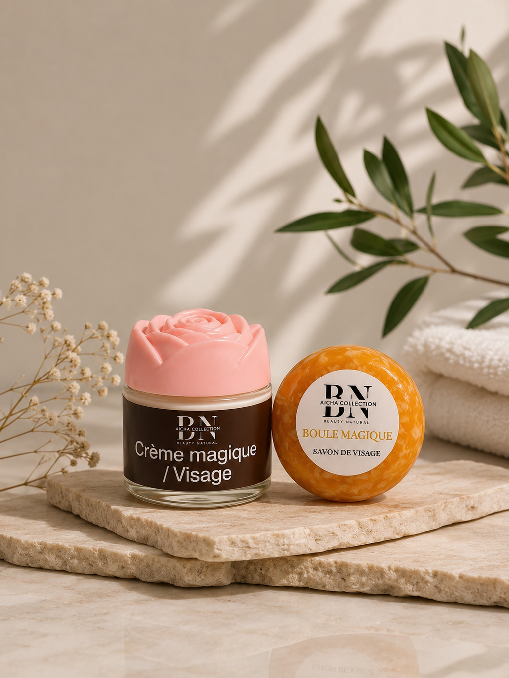 Due bailli teint marron crème et savon visage